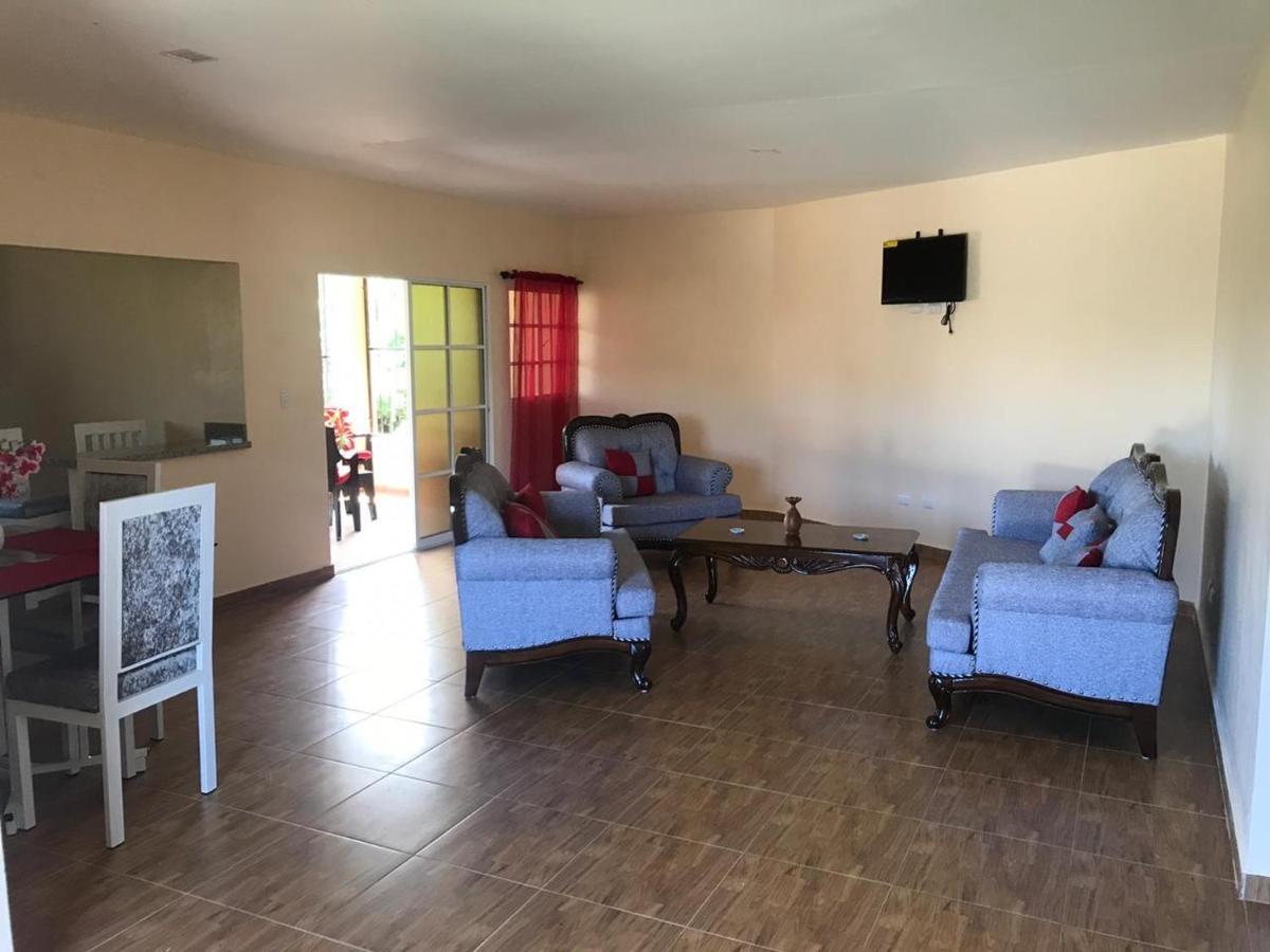 2 Queen Bed Apartment With Smart Tv ,Wifi Y Luz Las 24 Horas Jarabacoa Exterior photo