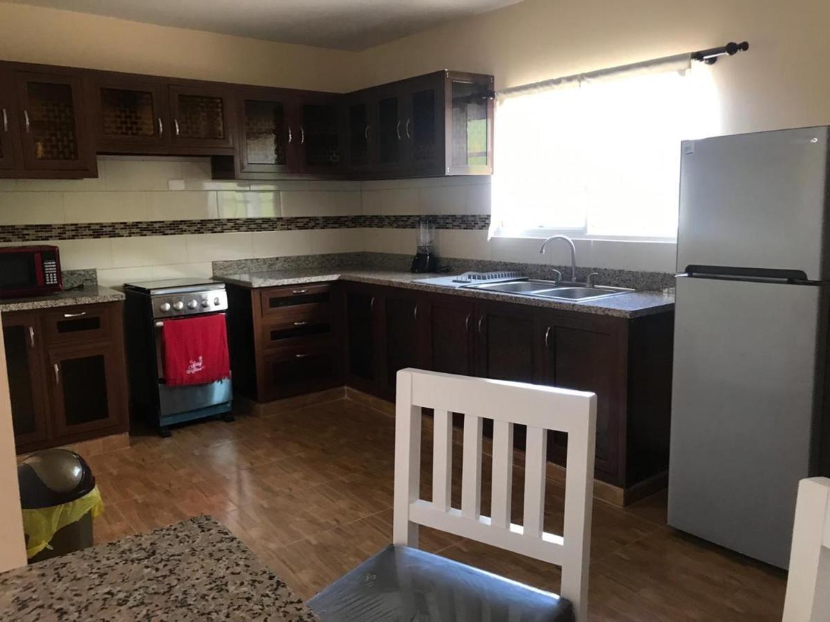 2 Queen Bed Apartment With Smart Tv ,Wifi Y Luz Las 24 Horas Jarabacoa Exterior photo